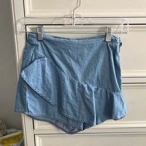 Pacsun Trendy Scort💙